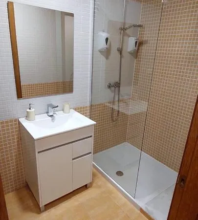 Casa Tarrazo * 몬포르테데레모스